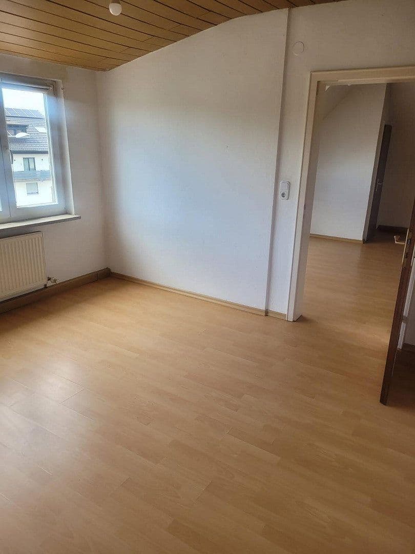 Pronájem bytu 3+1 75 m², Michaelsweg 11, Straubing, Bavorsko Pronájem bytu 3+1 75 m², Michaelsweg 11, Straubing, Bavorsko