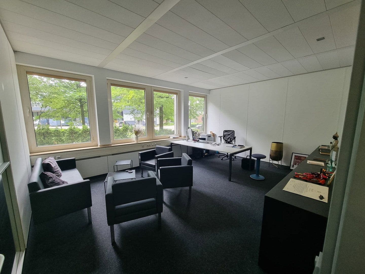 Pronájem kanceláře 400 m², Werftstraße, Düsseldorf, Severní Porýní-Vestfálsko Pronájem kanceláře 400 m², Werftstraße, Düsseldorf, Severní Porýní-Vestfálsko