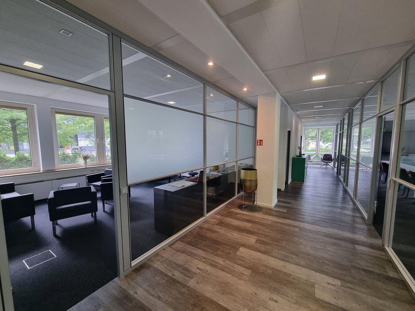 Pronájem kanceláře 400 m², Werftstraße, Düsseldorf, Severní Porýní-Vestfálsko Pronájem kanceláře 400 m², Werftstraße, Düsseldorf, Severní Porýní-Vestfálsko