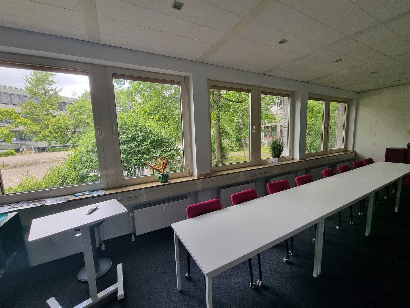 Pronájem kanceláře 400 m², Werftstraße, Düsseldorf, Severní Porýní-Vestfálsko Pronájem kanceláře 400 m², Werftstraße, Düsseldorf, Severní Porýní-Vestfálsko
