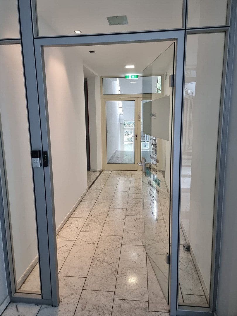 Pronájem kanceláře 400 m², Werftstraße, Düsseldorf, Severní Porýní-Vestfálsko Pronájem kanceláře 400 m², Werftstraße, Düsseldorf, Severní Porýní-Vestfálsko