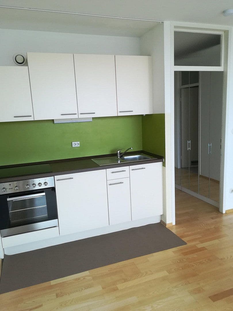 Pronájem bytu 1+1 22 m², München, Bavorsko Pronájem bytu 1+1 22 m², München, Bavorsko