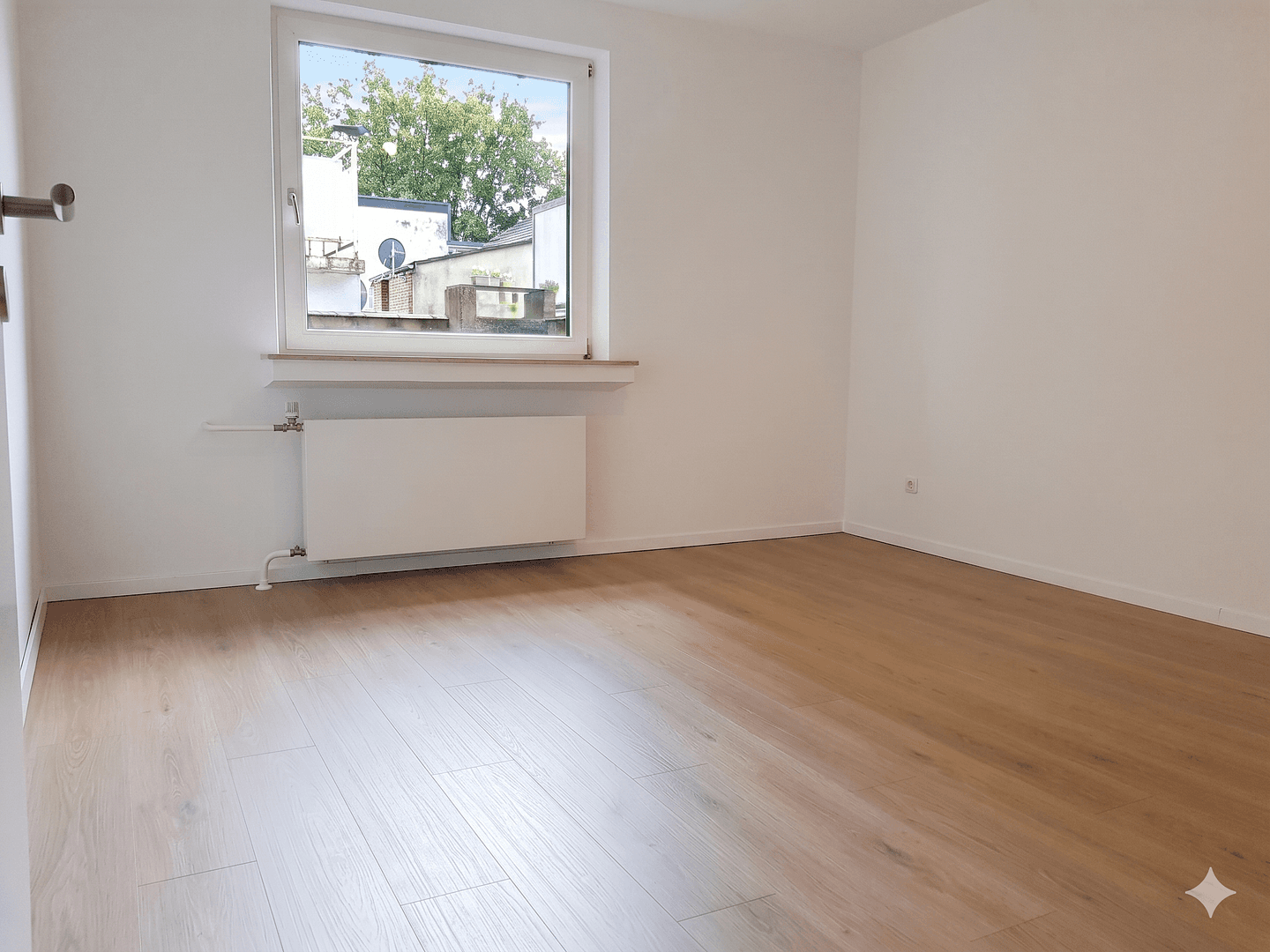 Pronájem bytu 2+1 66 m², Jülicher Straße 24, Cáchy, Severní Porýní-Vestfálsko Pronájem bytu 2+1 66 m², Jülicher Straße 24, Cáchy, Severní Porýní-Vestfálsko