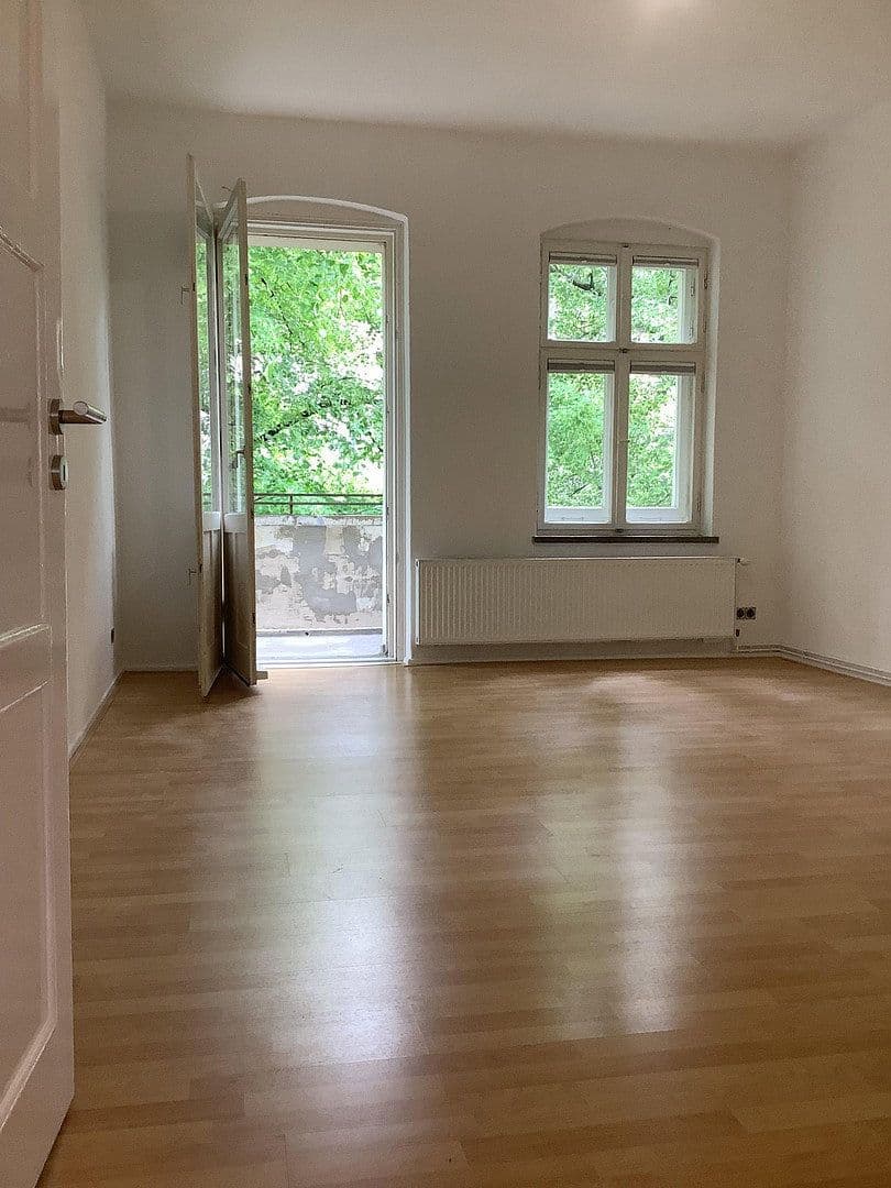 Pronájem bytu 3+1 96 m², Leopoldstr.28, Berlin, Berlín Pronájem bytu 3+1 96 m², Leopoldstr.28, Berlin, Berlín