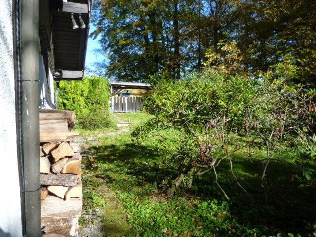Prodej domu 45 m², pozemek 355 m², Grassauer Str. 5, Übersee, Bavorsko Prodej domu 45 m², pozemek 355 m², Grassauer Str. 5, Übersee, Bavorsko