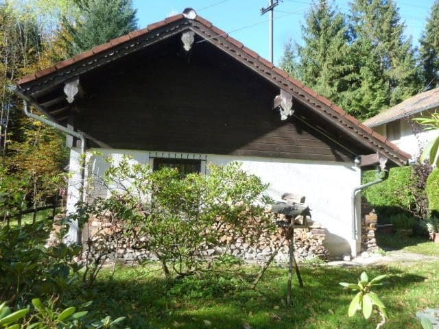 Prodej domu 45 m², pozemek 355 m², Grassauer Str. 5, Übersee, Bavorsko Prodej domu 45 m², pozemek 355 m², Grassauer Str. 5, Übersee, Bavorsko