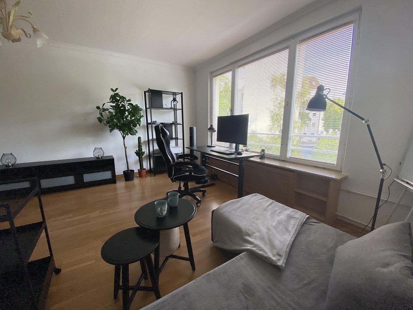 Prodej bytu 1+1 42 m², Rauchstraße 8, Berlin, Berlín Prodej bytu 1+1 42 m², Rauchstraße 8, Berlin, Berlín