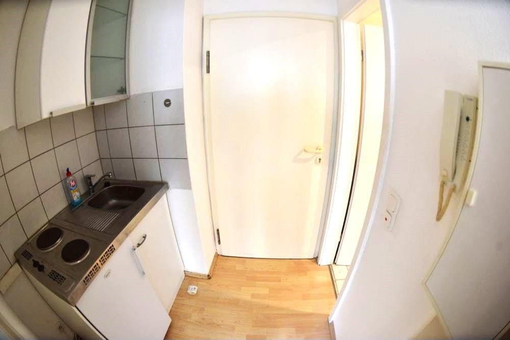 Pronájem bytu 1+1 25 m², Sonnenstraße 15, Fürth, Bavorsko Pronájem bytu 1+1 25 m², Sonnenstraße 15, Fürth, Bavorsko