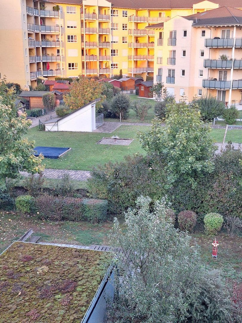 Prodej bytu 2+1 78 m², Germering, Bavorsko Prodej bytu 2+1 78 m², Germering, Bavorsko