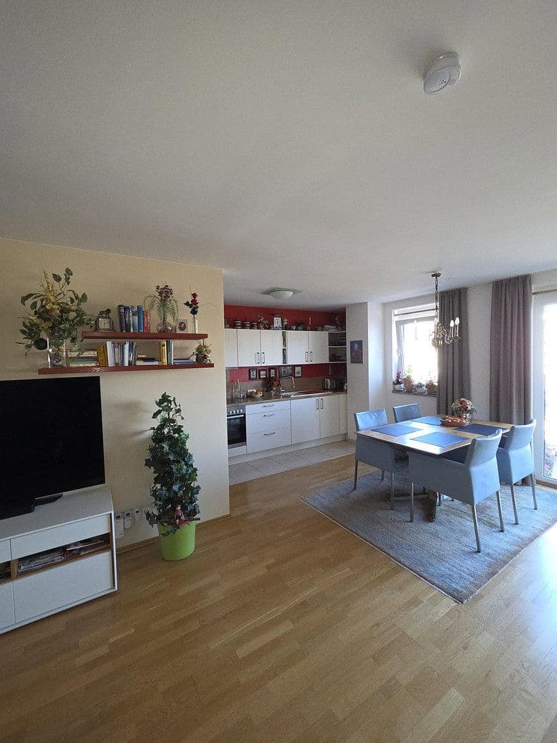 Prodej bytu 2+1 78 m², Germering, Bavorsko Prodej bytu 2+1 78 m², Germering, Bavorsko