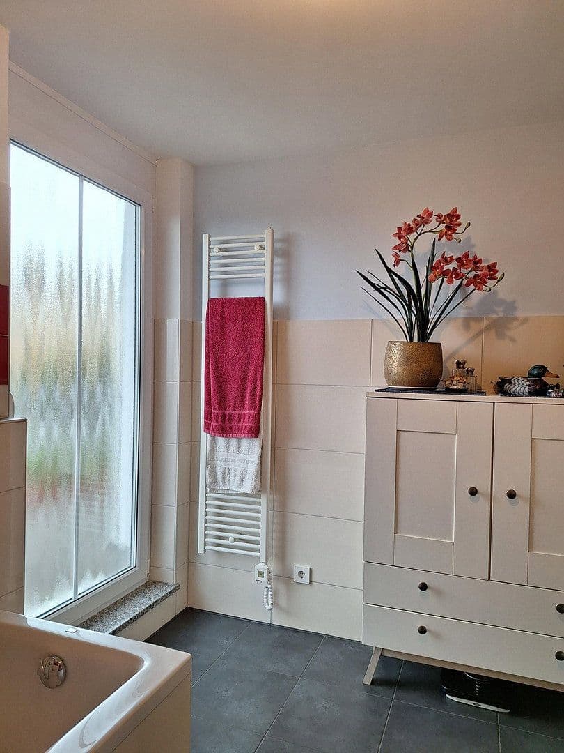 Prodej bytu 2+1 78 m², Germering, Bavorsko Prodej bytu 2+1 78 m², Germering, Bavorsko
