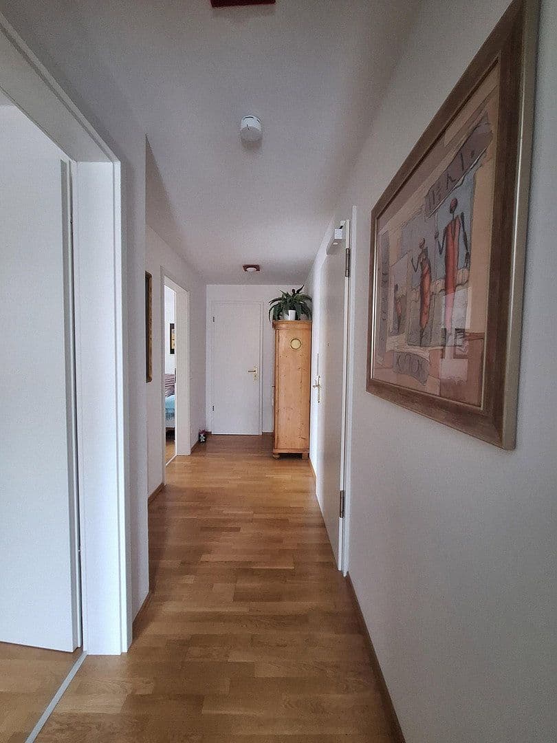Prodej bytu 2+1 78 m², Germering, Bavorsko Prodej bytu 2+1 78 m², Germering, Bavorsko