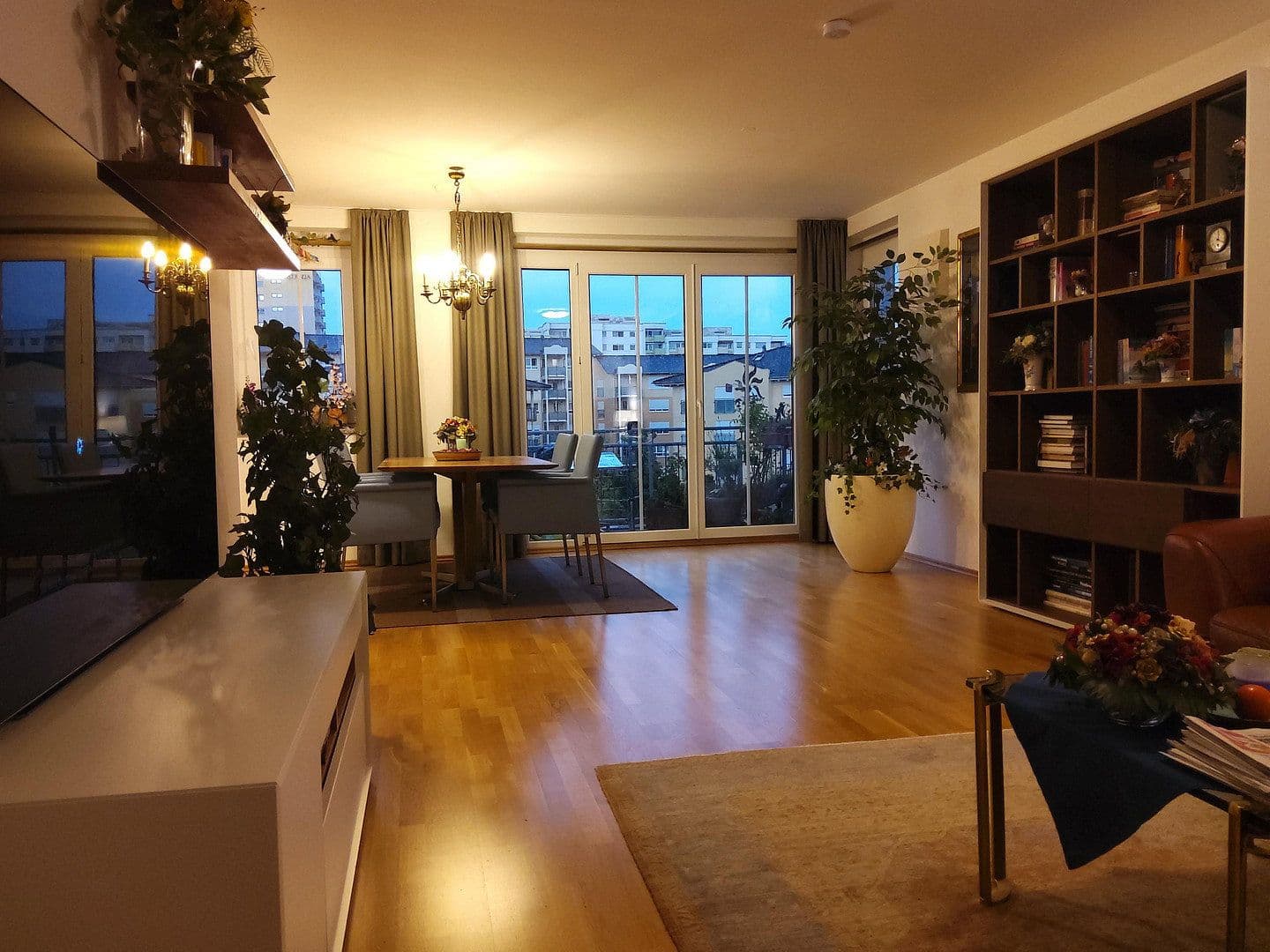 Prodej bytu 2+1 78 m², Germering, Bavorsko Prodej bytu 2+1 78 m², Germering, Bavorsko