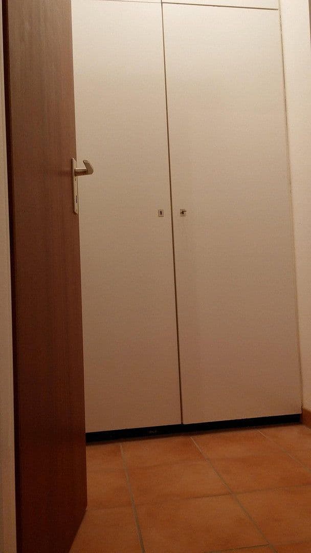 Prodej bytu 1+1 34 m², Köln - Mülheim, Severní Porýní-Vestfálsko Prodej bytu 1+1 34 m², Köln - Mülheim, Severní Porýní-Vestfálsko
