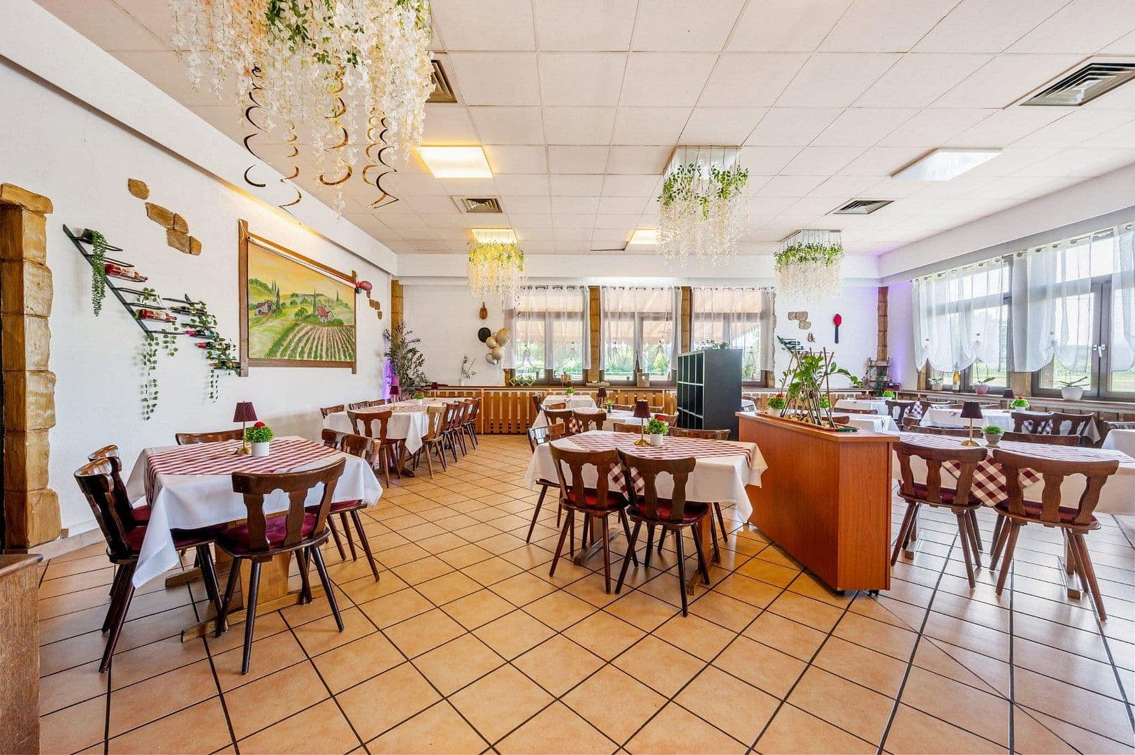 Prodej nebytového prostoru 150 m², Jahnallee 20, Rastatt, Bádensko-Württembersko Prodej nebytového prostoru 150 m², Jahnallee 20, Rastatt, Bádensko-Württembersko