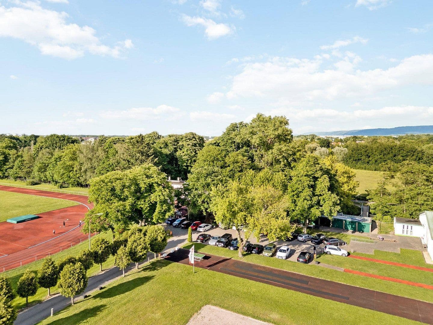 Prodej nebytového prostoru 150 m², Jahnallee 20, Rastatt, Bádensko-Württembersko Prodej nebytového prostoru 150 m², Jahnallee 20, Rastatt, Bádensko-Württembersko
