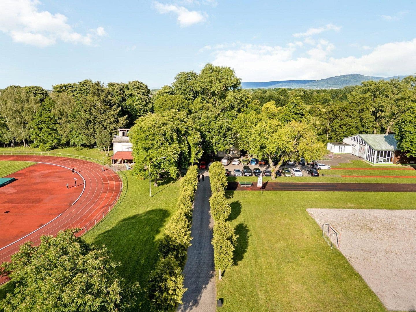 Prodej nebytového prostoru 150 m², Jahnallee 20, Rastatt, Bádensko-Württembersko Prodej nebytového prostoru 150 m², Jahnallee 20, Rastatt, Bádensko-Württembersko