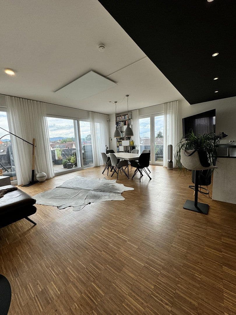 Prodej bytu 4+1 159 m², Riegel, Bádensko-Württembersko Prodej bytu 4+1 159 m², Riegel, Bádensko-Württembersko