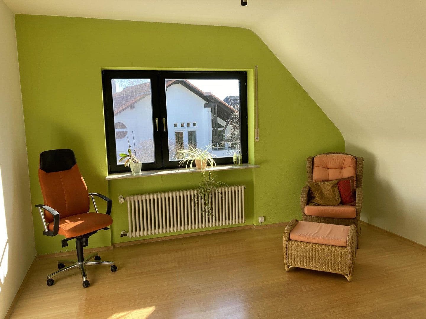 Prodej domu 298 m², pozemek 664 m², Büttelborn, Hessen Prodej domu 298 m², pozemek 664 m², Büttelborn, Hessen