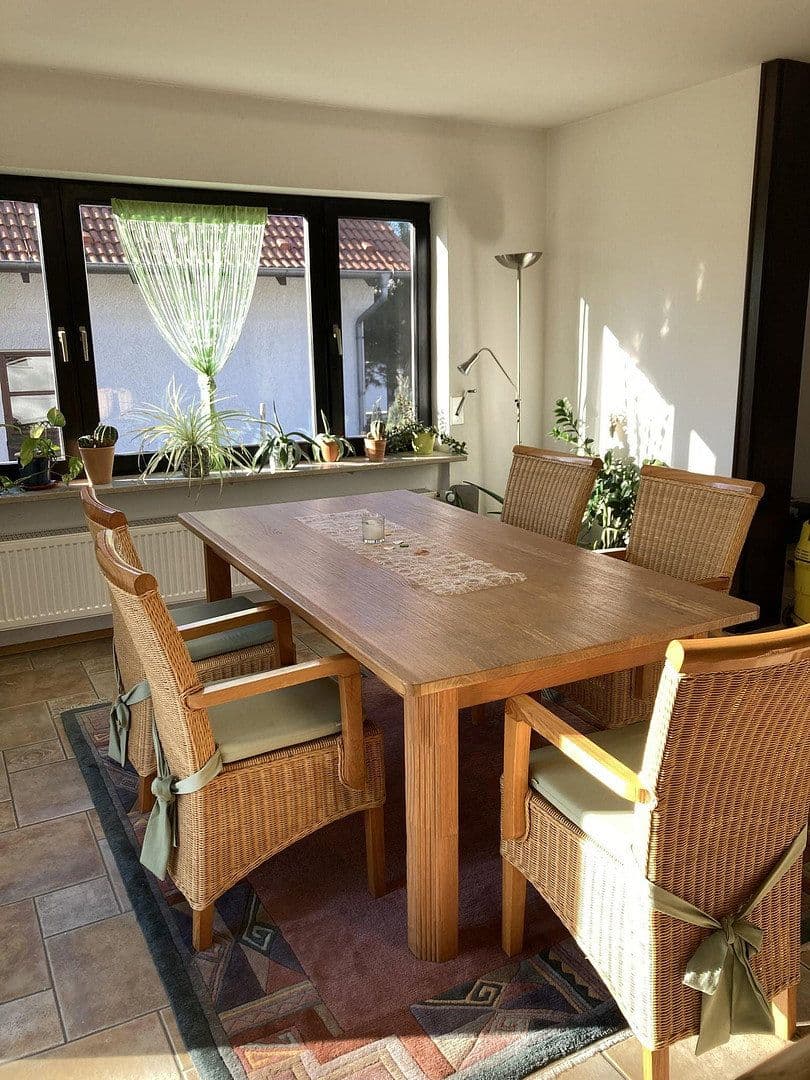 Prodej domu 298 m², pozemek 664 m², Büttelborn, Hessen Prodej domu 298 m², pozemek 664 m², Büttelborn, Hessen