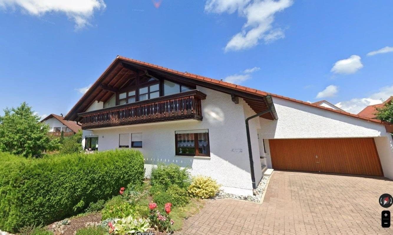 Prodej domu 255 m², pozemek 894 m², Hüttlingen, Bádensko-Württembersko Prodej domu 255 m², pozemek 894 m², Hüttlingen, Bádensko-Württembersko