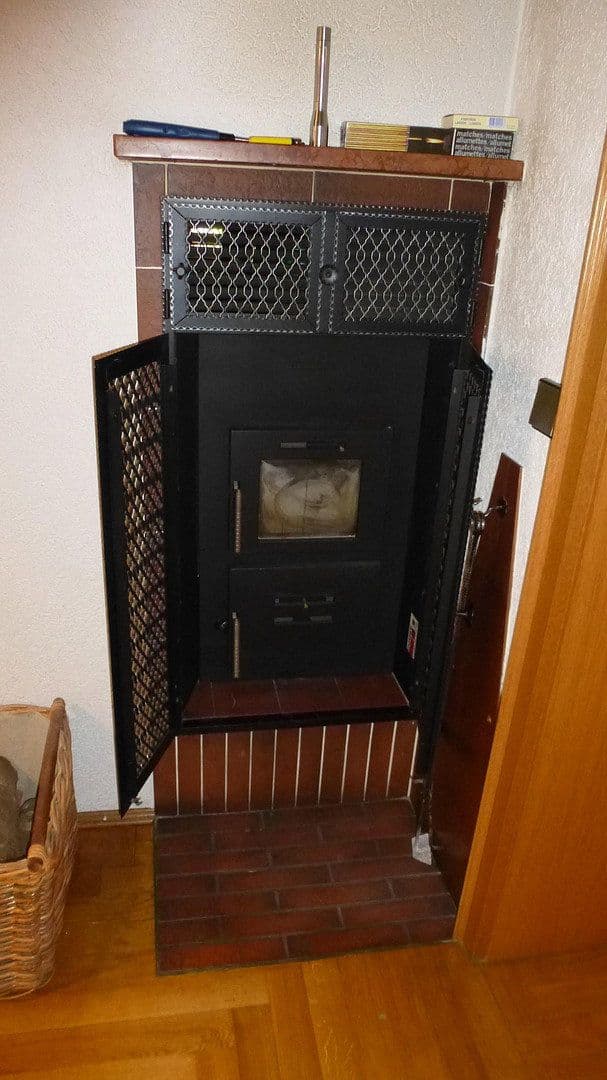 Prodej domu 255 m², pozemek 894 m², Hüttlingen, Bádensko-Württembersko Prodej domu 255 m², pozemek 894 m², Hüttlingen, Bádensko-Württembersko