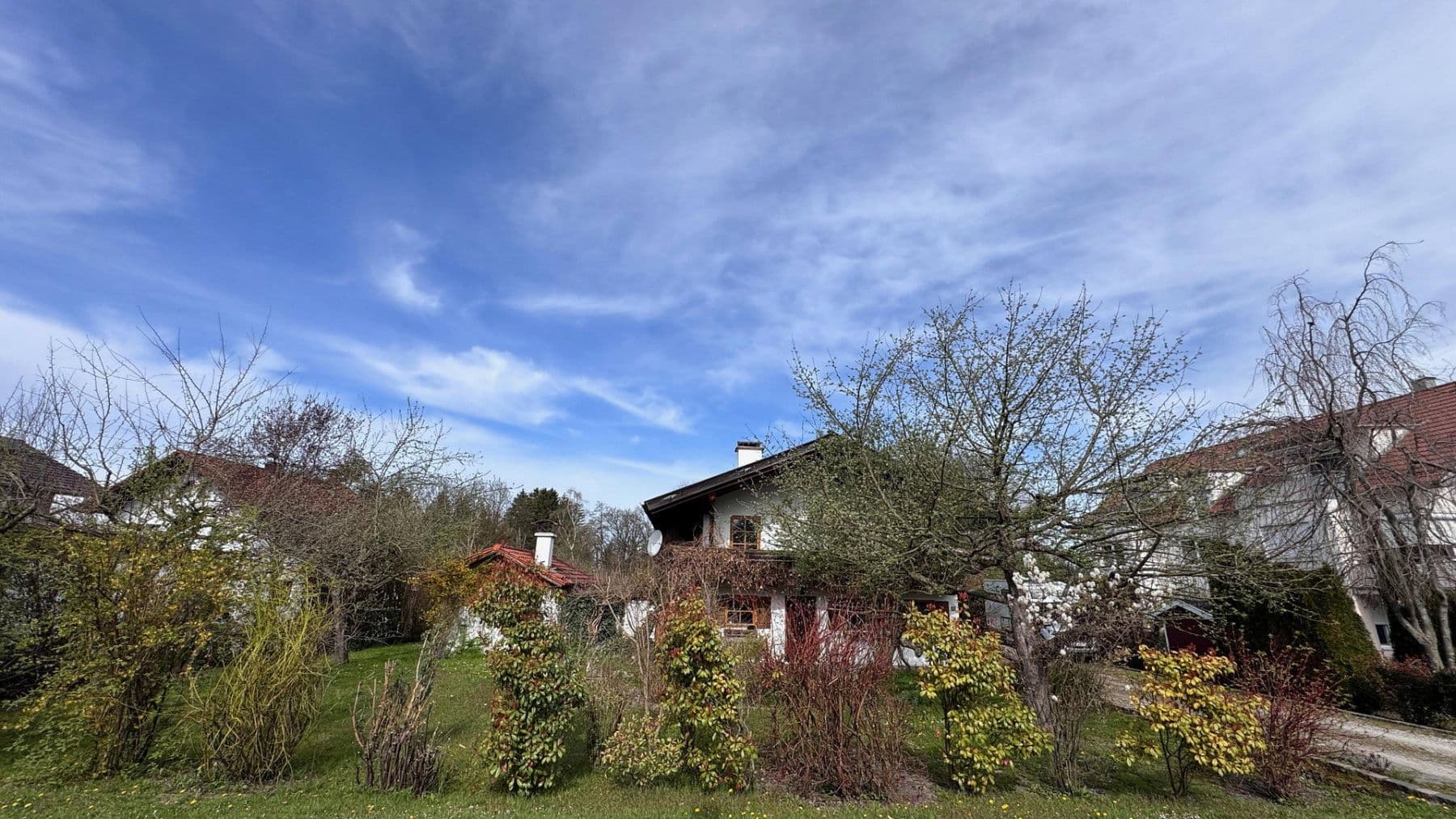 Prodej pozemku 1.862 m², Baugrundstück 1862qm, Grosskarolinenfeld, Bavorsko Prodej pozemku 1.862 m², Baugrundstück 1862qm, Grosskarolinenfeld, Bavorsko