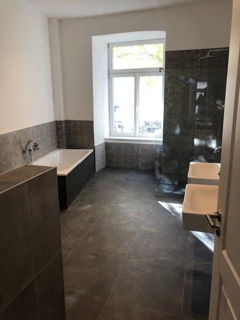 Pronájem bytu 3+1 123 m², Kaiserstrasse 118, Friedberg (Hessen), Hessen Pronájem bytu 3+1 123 m², Kaiserstrasse 118, Friedberg (Hessen), Hessen