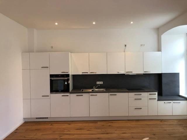Pronájem bytu 3+1 123 m², Kaiserstrasse 118, Friedberg (Hessen), Hessen Pronájem bytu 3+1 123 m², Kaiserstrasse 118, Friedberg (Hessen), Hessen