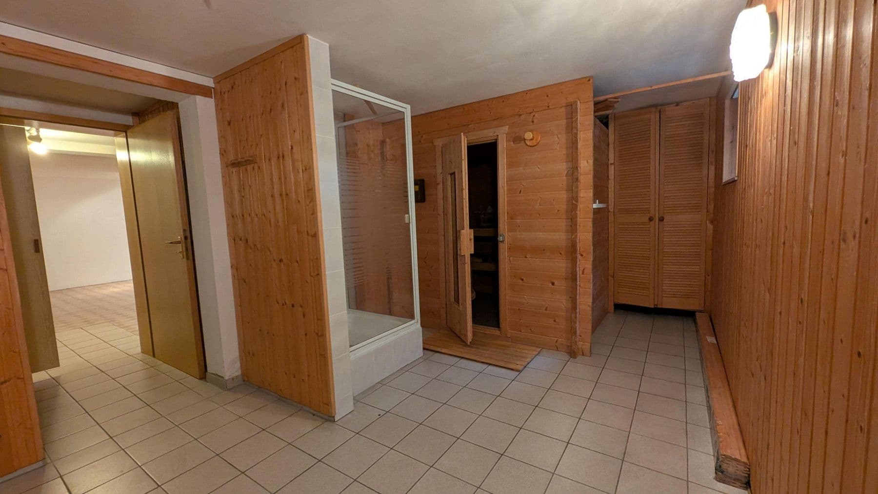 Prodej domu 126 m², pozemek 992 m², Egelsbach, Hessen Prodej domu 126 m², pozemek 992 m², Egelsbach, Hessen