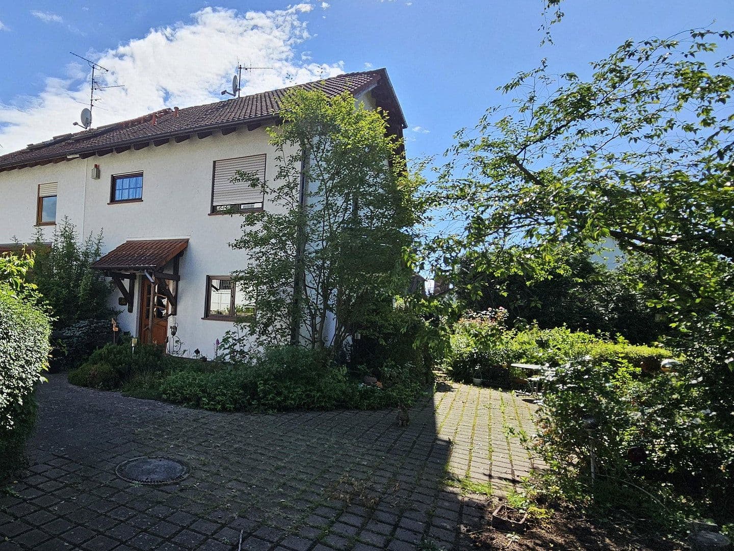 Prodej domu 126 m², pozemek 992 m², Egelsbach, Hessen Prodej domu 126 m², pozemek 992 m², Egelsbach, Hessen