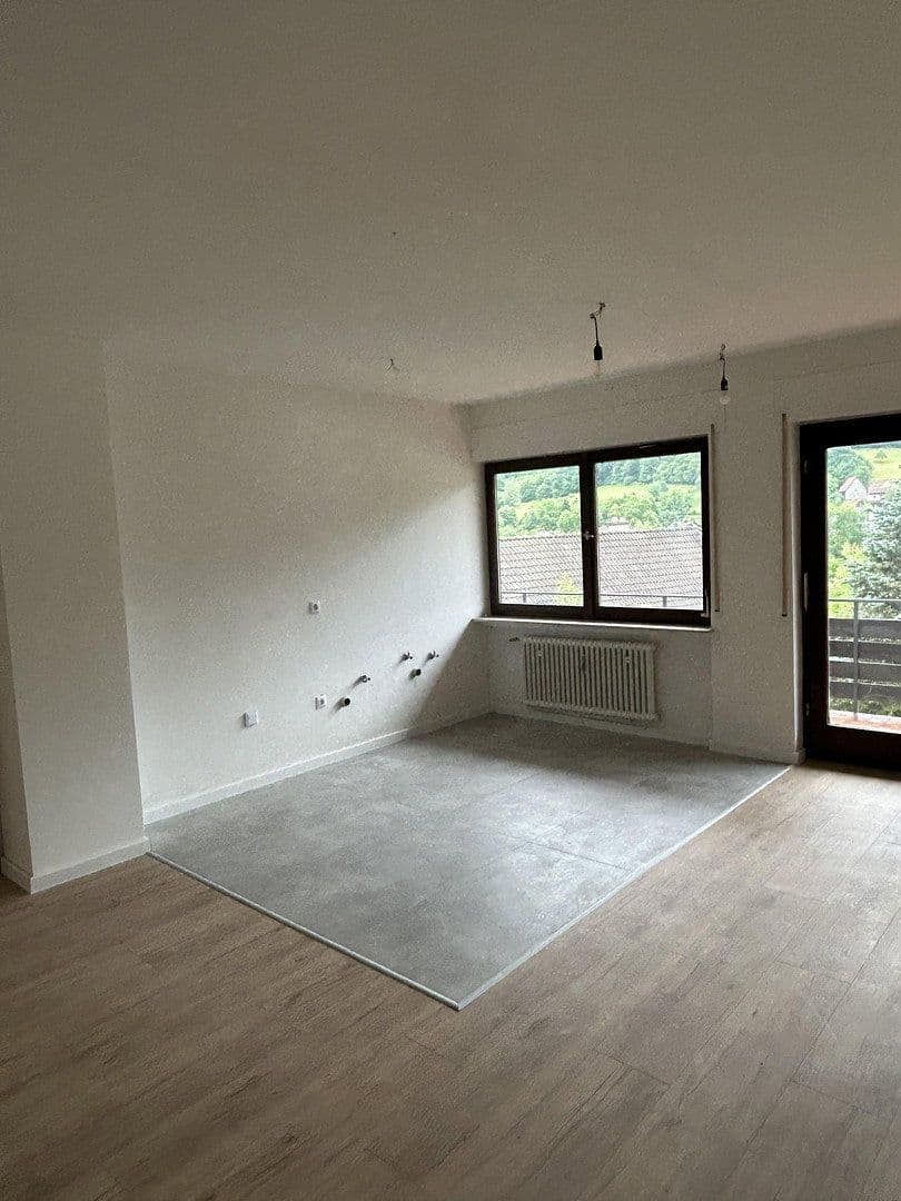 Pronájem bytu 4+1 142 m², Hirschhorn, Hessen Pronájem bytu 4+1 142 m², Hirschhorn, Hessen