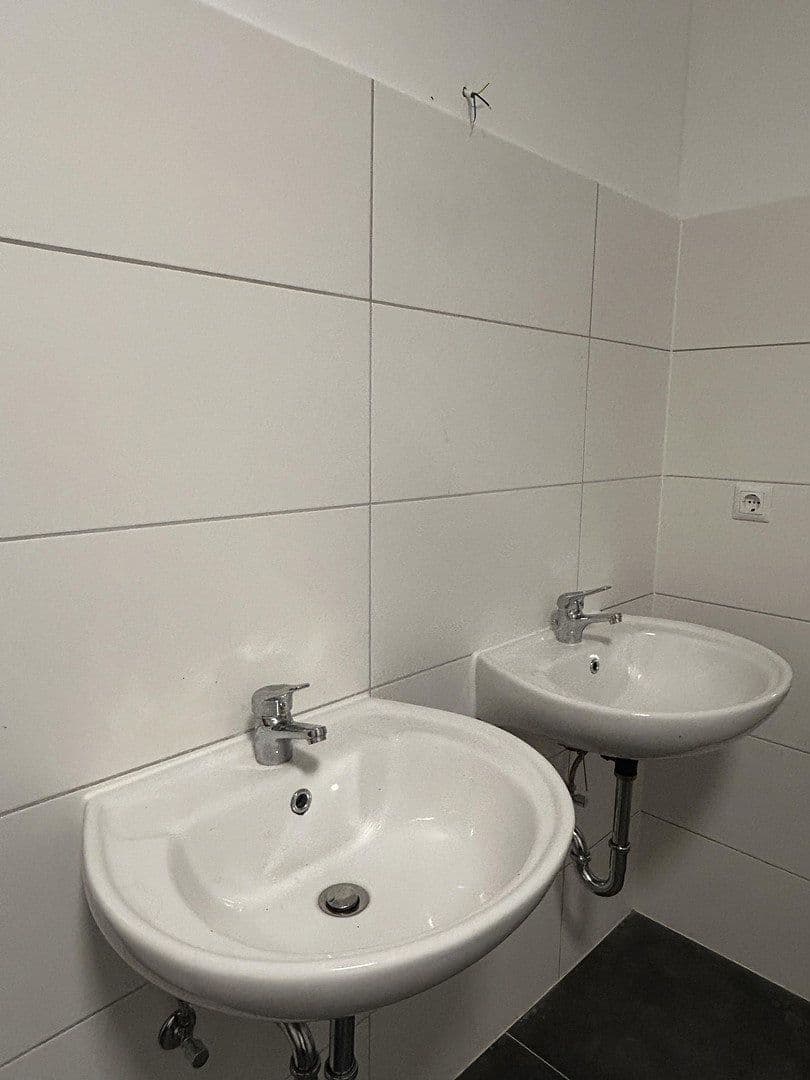 Pronájem bytu 4+1 142 m², Hirschhorn, Hessen Pronájem bytu 4+1 142 m², Hirschhorn, Hessen