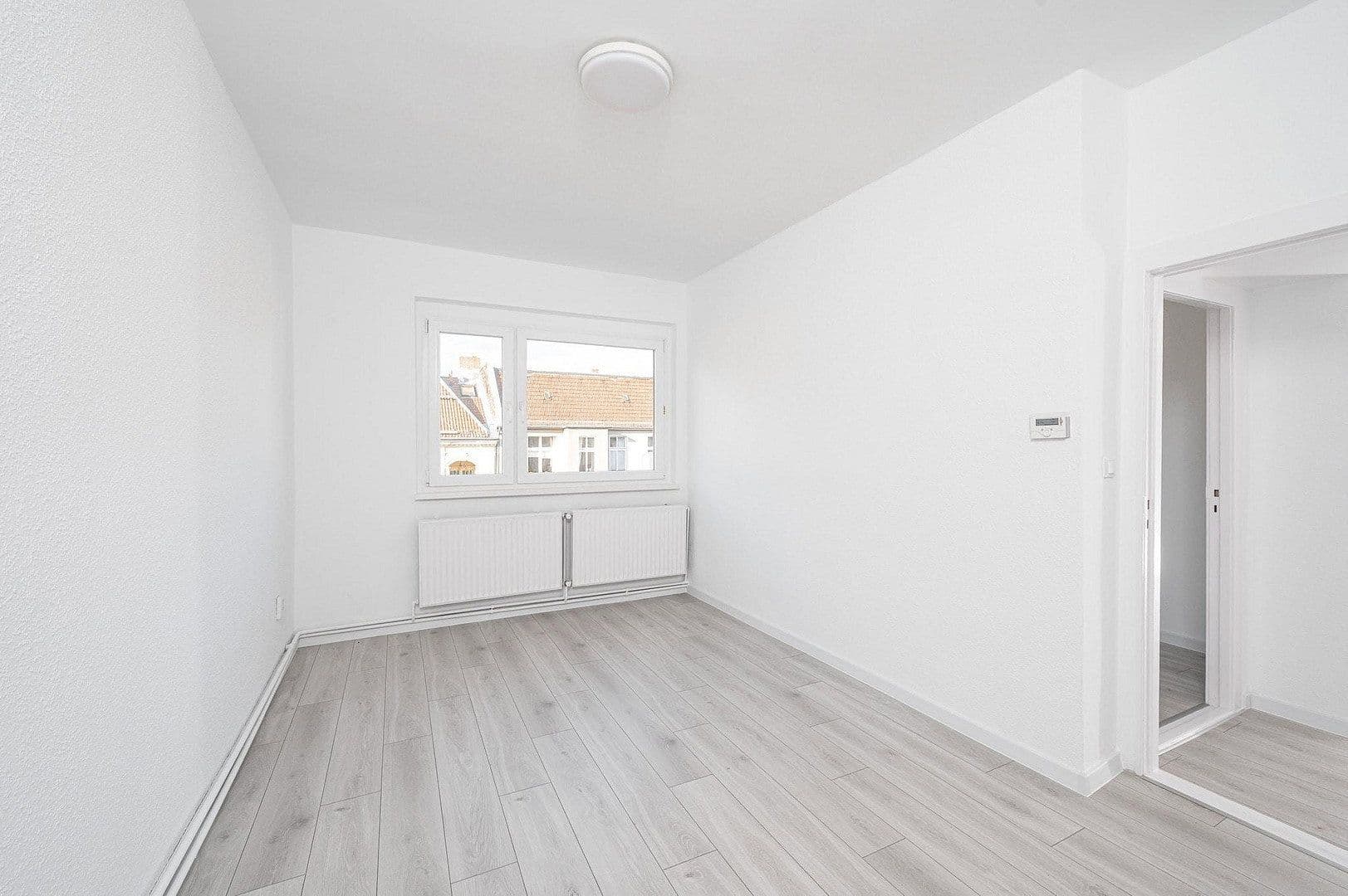 Prodej bytu 3+1 62 m², Peter-Vischer-Straße 4, Berlin, Berlín Prodej bytu 3+1 62 m², Peter-Vischer-Straße 4, Berlin, Berlín