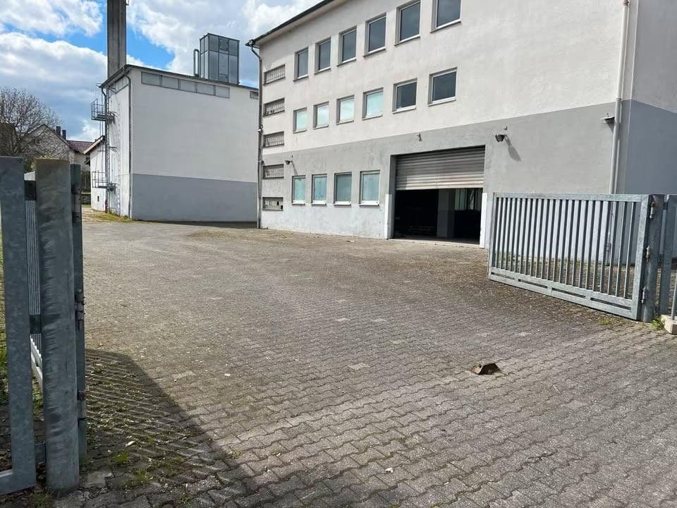 Pronájem nebytového prostoru 1.000 m², Weilburg, Hessen Pronájem nebytového prostoru 1.000 m², Weilburg, Hessen