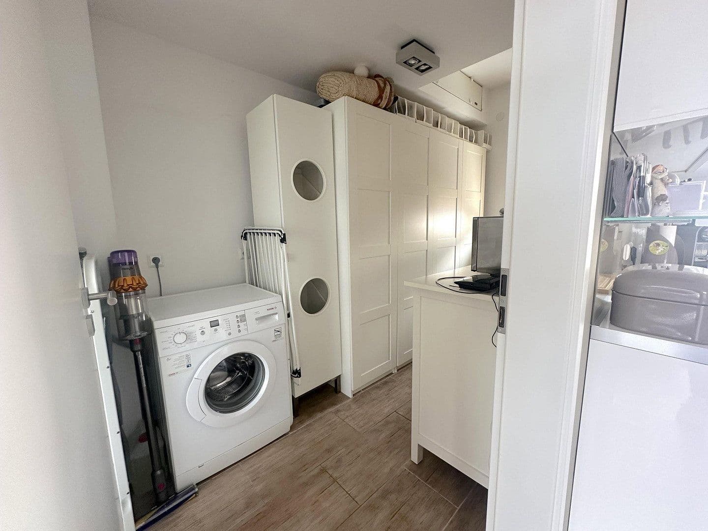 Pronájem bytu 2+1 77 m², Lise-Meitner Straße 7, Hildesheim, Dolní Sasko Pronájem bytu 2+1 77 m², Lise-Meitner Straße 7, Hildesheim, Dolní Sasko