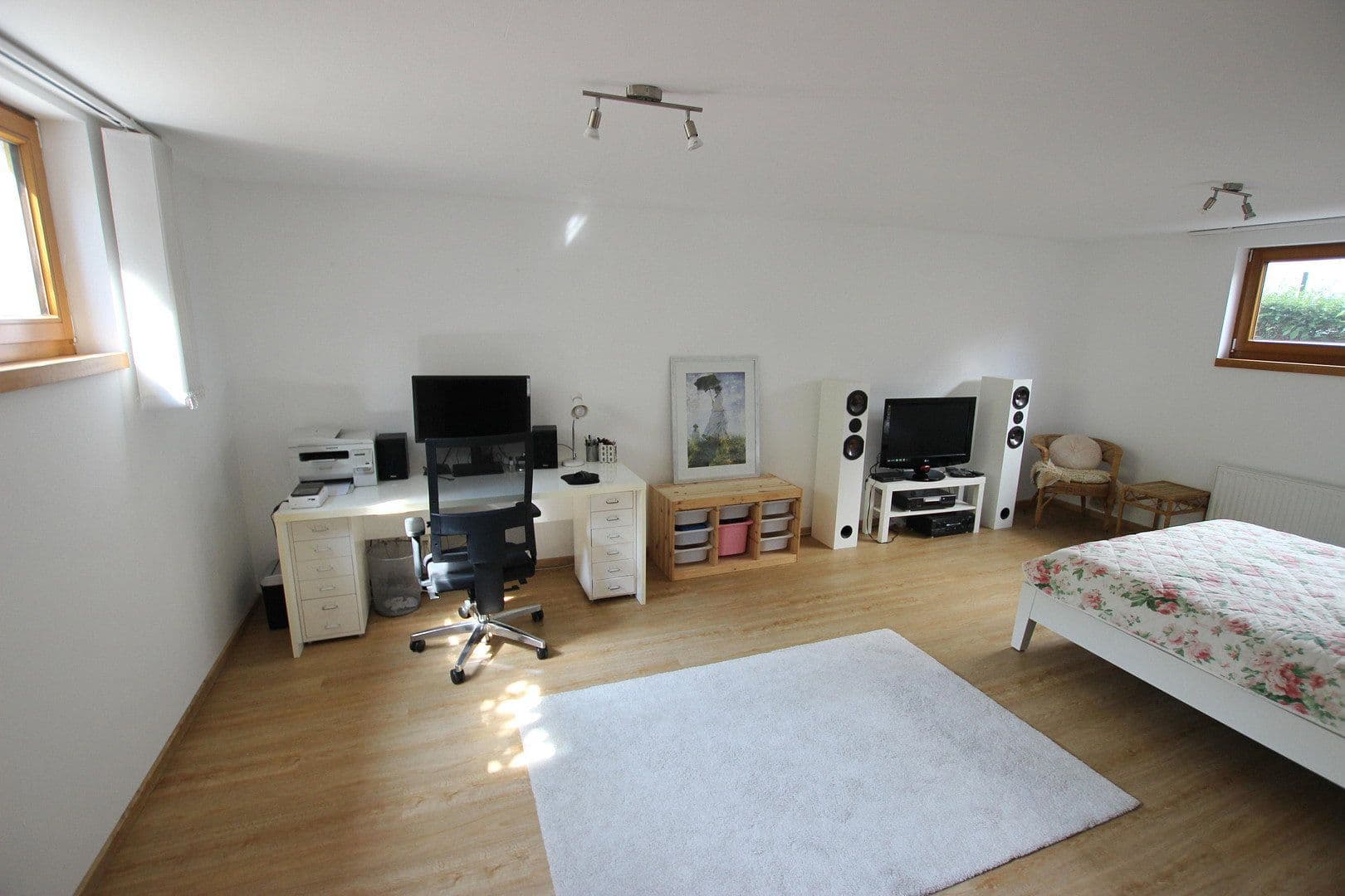 Prodej domu 183 m², pozemek 349 m², Nürtingen, Bádensko-Württembersko Prodej domu 183 m², pozemek 349 m², Nürtingen, Bádensko-Württembersko