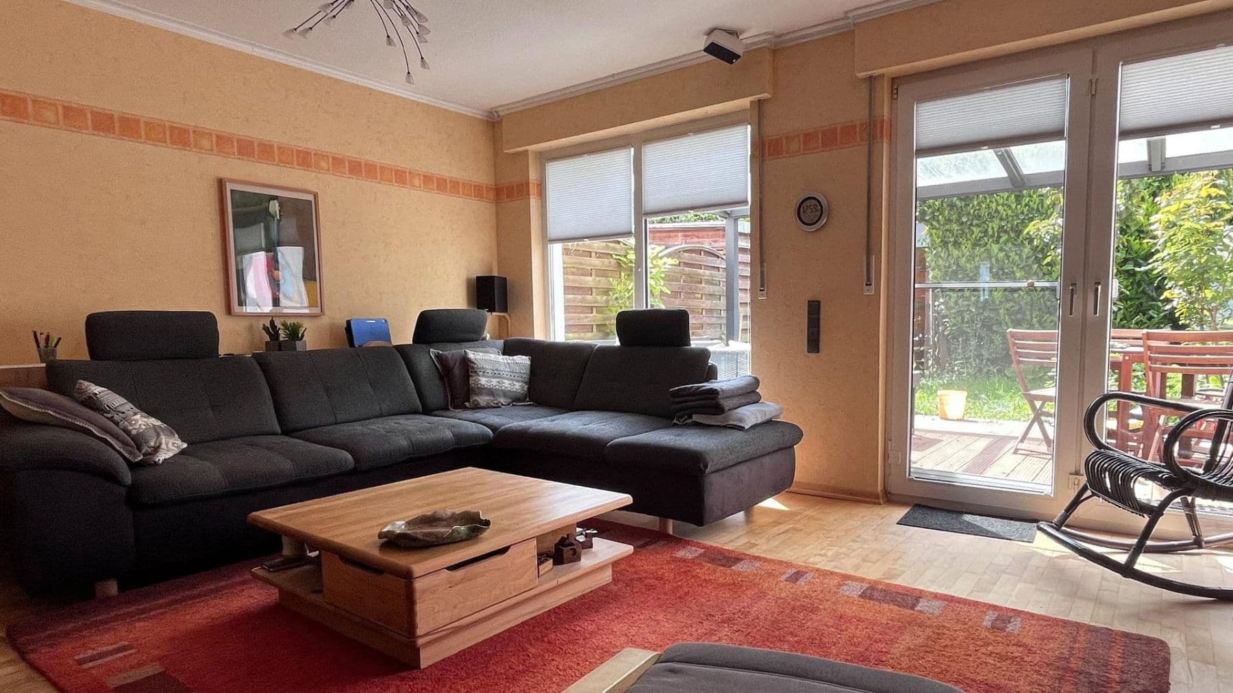Prodej domu 140 m², pozemek 155 m², Bergisch Gladbach, Severní Porýní-Vestfálsko Prodej domu 140 m², pozemek 155 m², Bergisch Gladbach, Severní Porýní-Vestfálsko