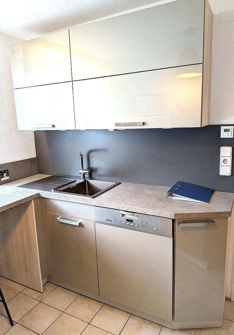 Pronájem domu 135 m², pozemek 147 m², Stein, Bavorsko Pronájem domu 135 m², pozemek 147 m², Stein, Bavorsko