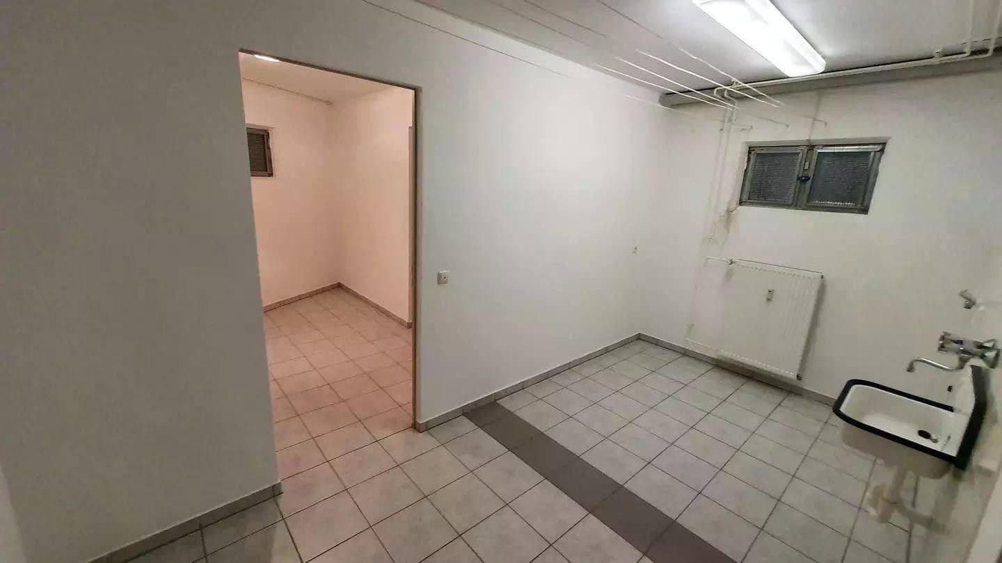 Pronájem kanceláře 240 m², Nidderau, Hessen Pronájem kanceláře 240 m², Nidderau, Hessen