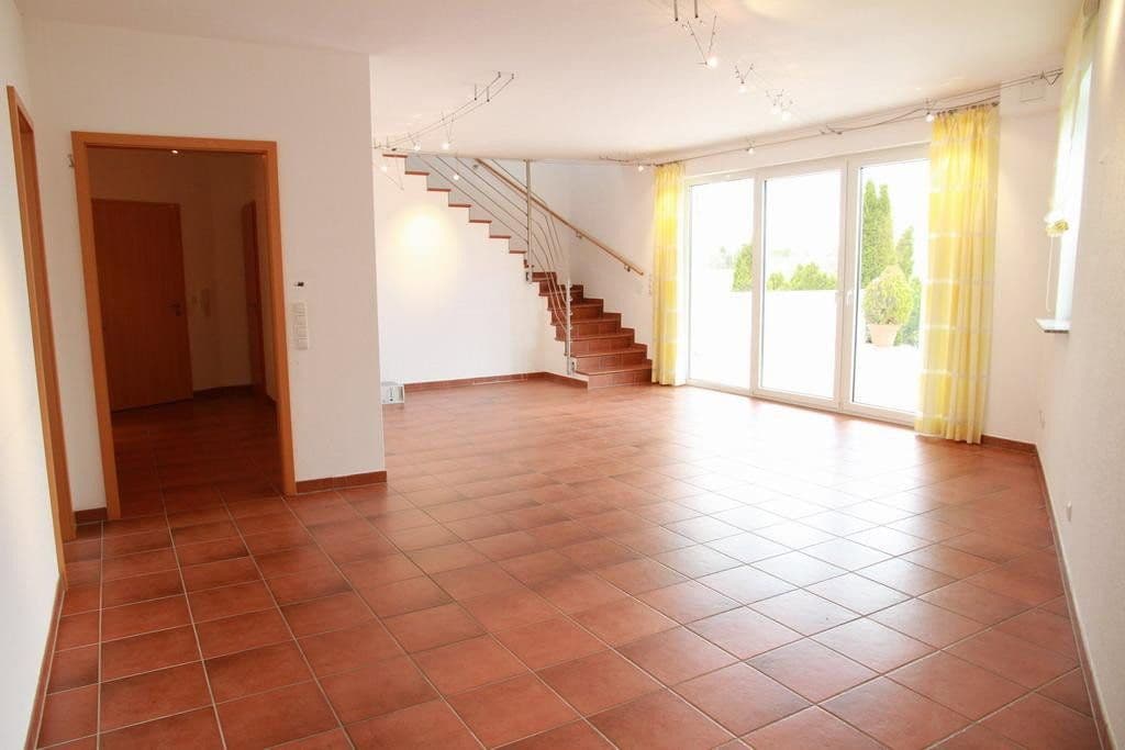 Pronájem kanceláře 240 m², Nidderau, Hessen Pronájem kanceláře 240 m², Nidderau, Hessen