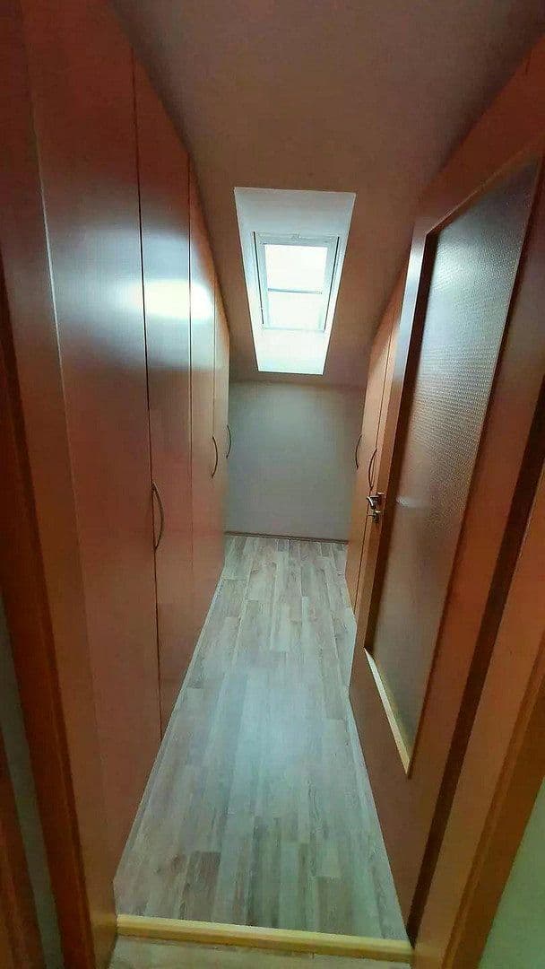 Pronájem kanceláře 240 m², Nidderau, Hessen Pronájem kanceláře 240 m², Nidderau, Hessen