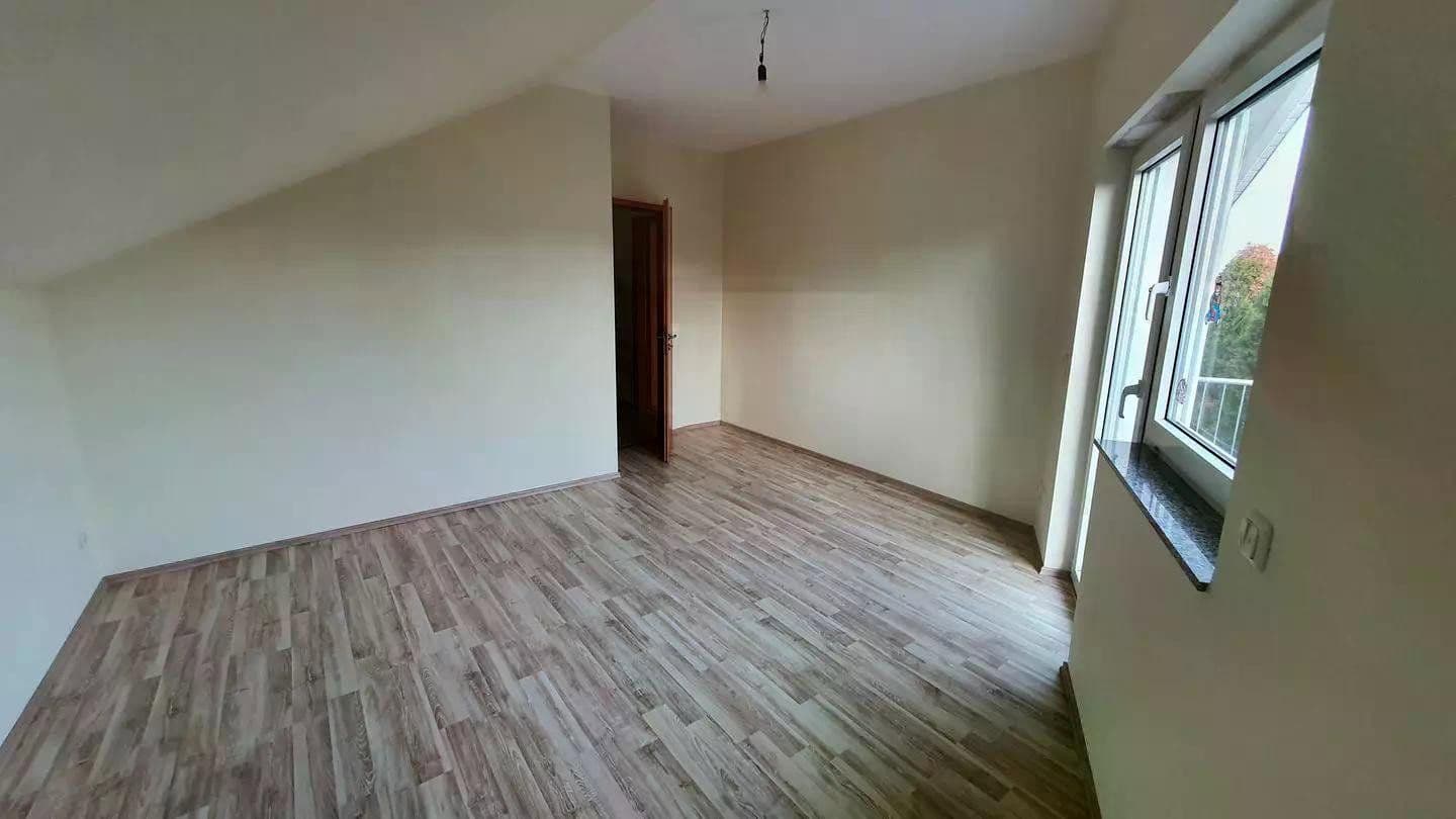 Pronájem kanceláře 240 m², Nidderau, Hessen Pronájem kanceláře 240 m², Nidderau, Hessen