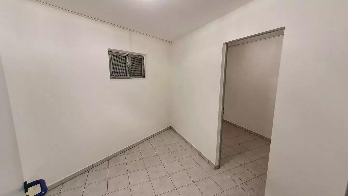 Pronájem kanceláře 240 m², Nidderau, Hessen Pronájem kanceláře 240 m², Nidderau, Hessen