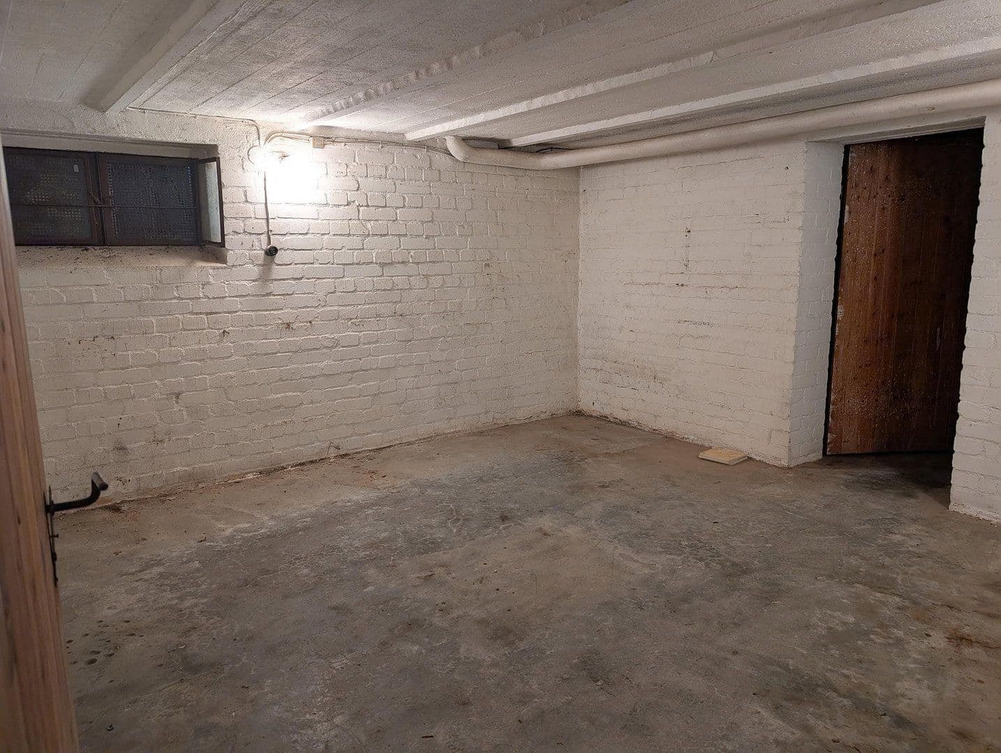 Prodej domu 114 m², pozemek 1.214 m², Ohlstedter Straße 32, Hamburg, Hamburg Prodej domu 114 m², pozemek 1.214 m², Ohlstedter Straße 32, Hamburg, Hamburg