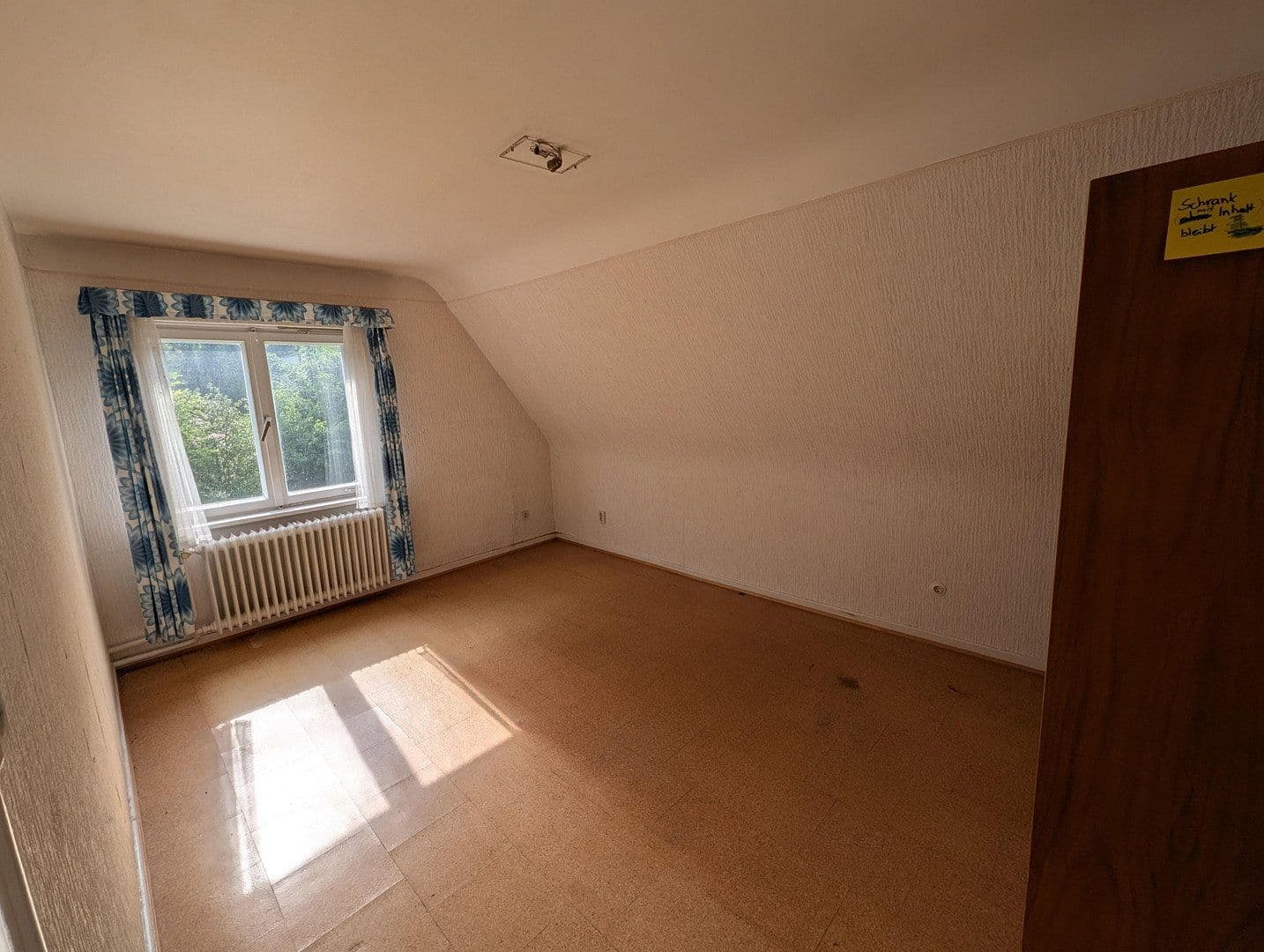 Prodej domu 114 m², pozemek 1.214 m², Ohlstedter Straße 32, Hamburg, Hamburg Prodej domu 114 m², pozemek 1.214 m², Ohlstedter Straße 32, Hamburg, Hamburg