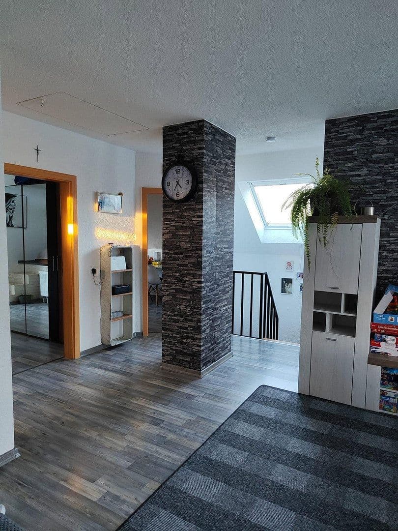 Prodej bytu 5+1 110 m², Europastr. 37, Spaichingen, Bádensko-Württembersko Prodej bytu 5+1 110 m², Europastr. 37, Spaichingen, Bádensko-Württembersko