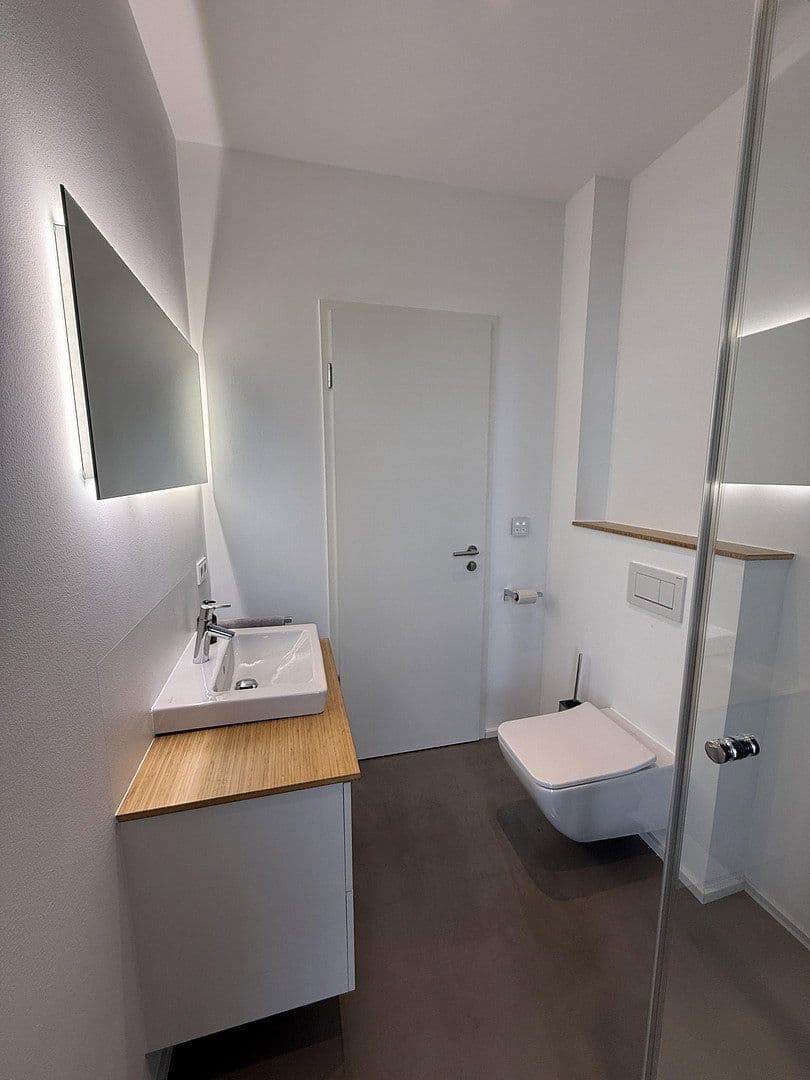 Prodej domu 175 m², pozemek 806 m², Ebelsbach, Bavorsko Prodej domu 175 m², pozemek 806 m², Ebelsbach, Bavorsko