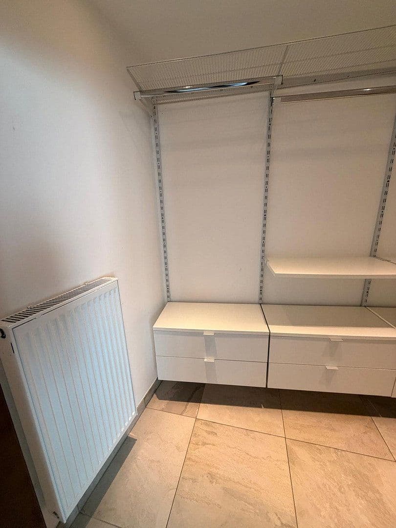 Pronájem bytu 3+1 131 m², Pulheim, Severní Porýní-Vestfálsko Pronájem bytu 3+1 131 m², Pulheim, Severní Porýní-Vestfálsko