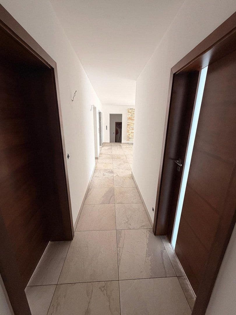 Pronájem bytu 3+1 131 m², Pulheim, Severní Porýní-Vestfálsko Pronájem bytu 3+1 131 m², Pulheim, Severní Porýní-Vestfálsko